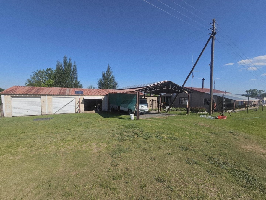 17 Bedroom Property for Sale in Ladybrand Free State